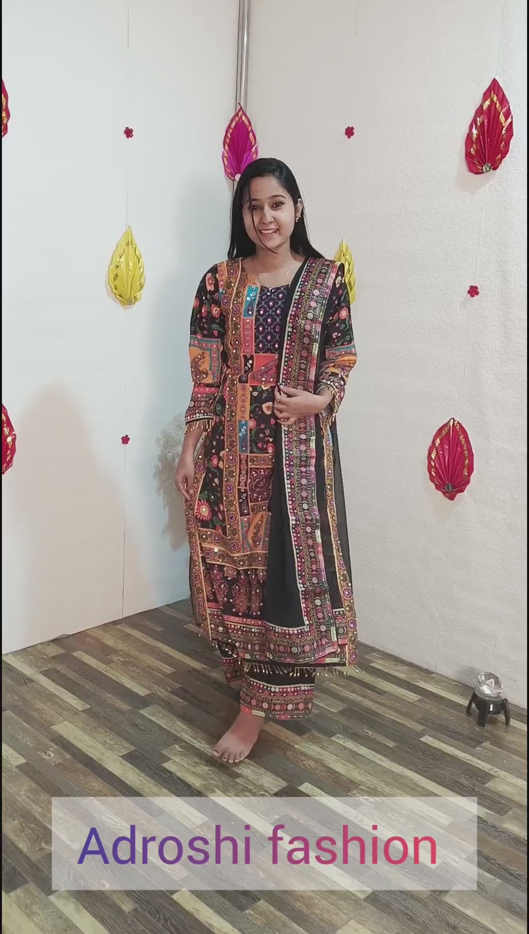 TUHI HEAVY FANCY PAIR WITH DUPATTA SET