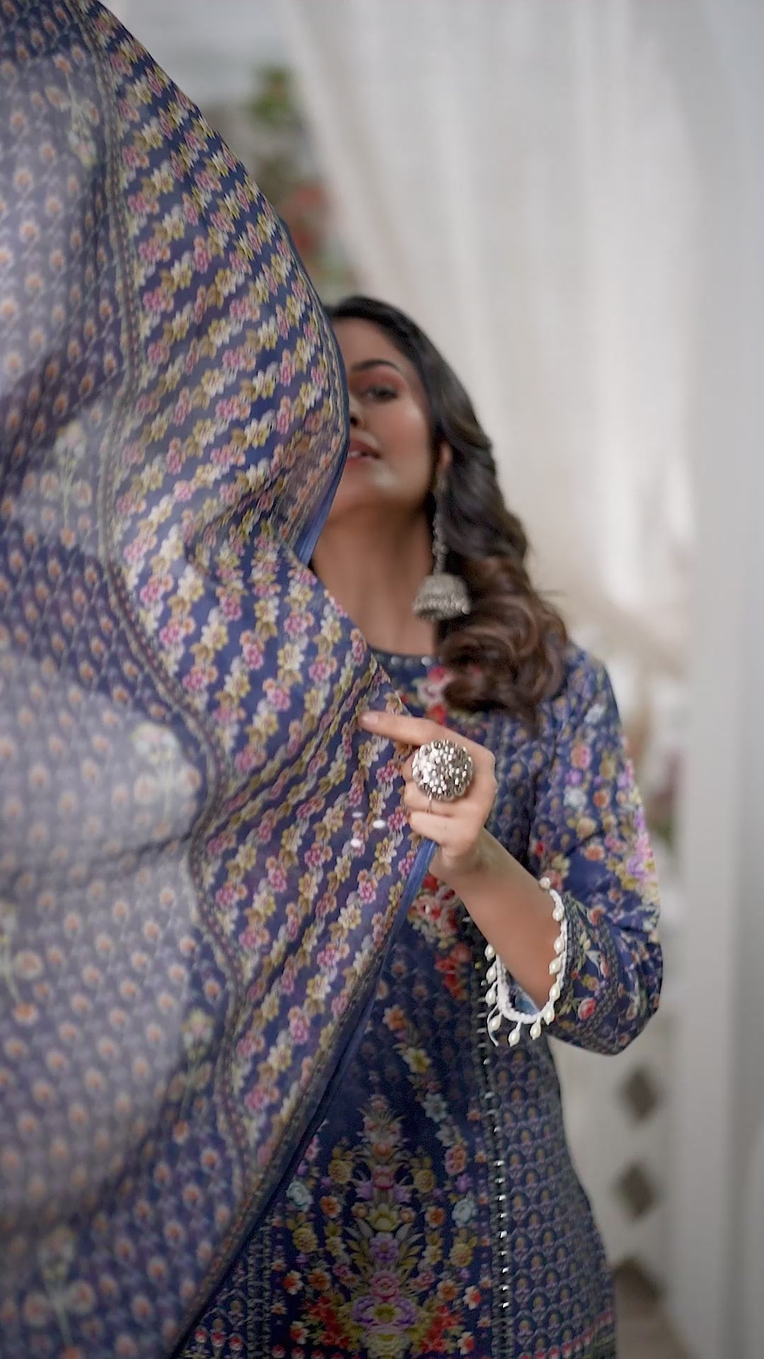 KHAMILI HEAVY FANCY PAIR WITH DUPATTA SET