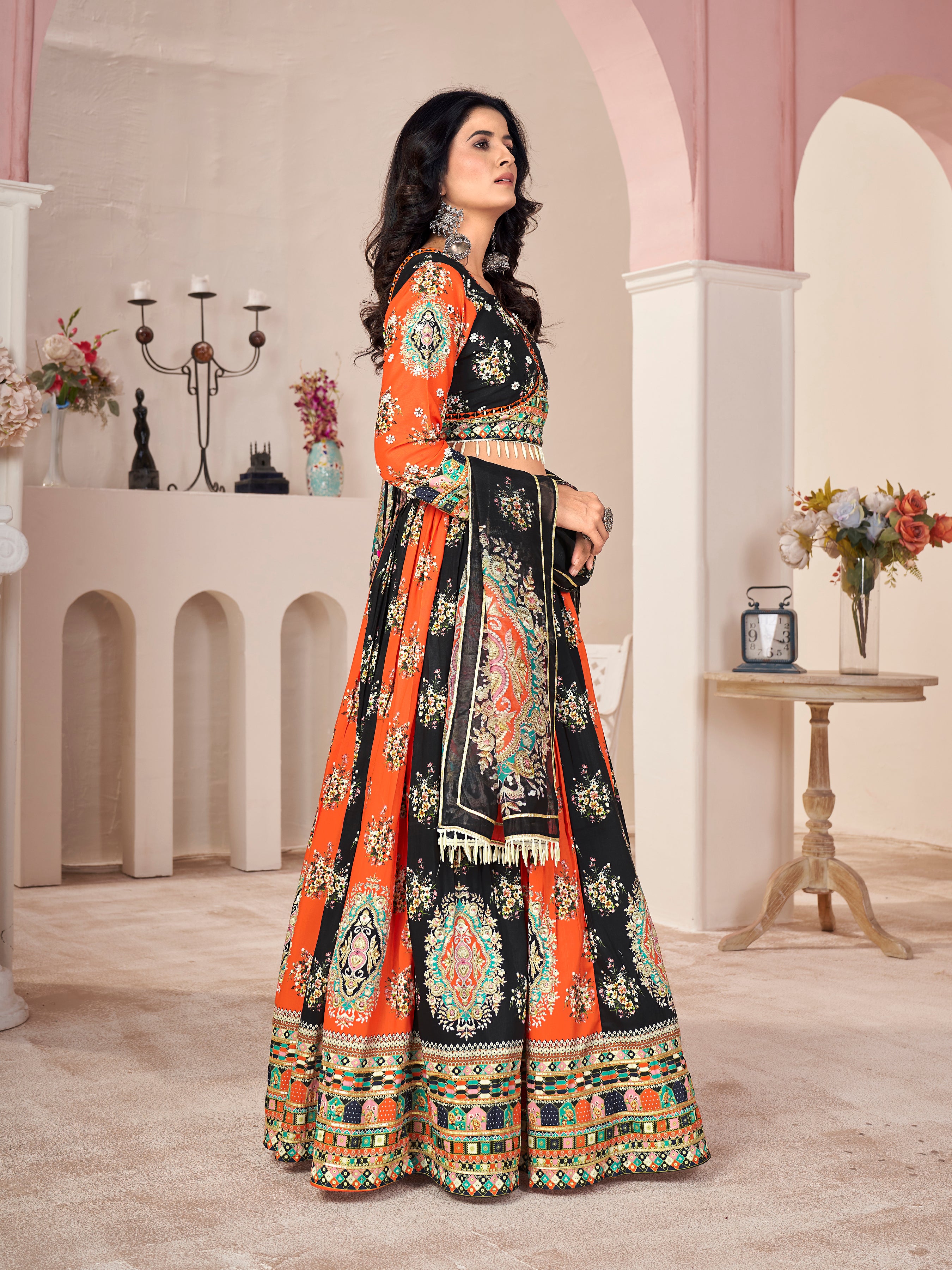 MADH MITHI LEHENGA CHOLI