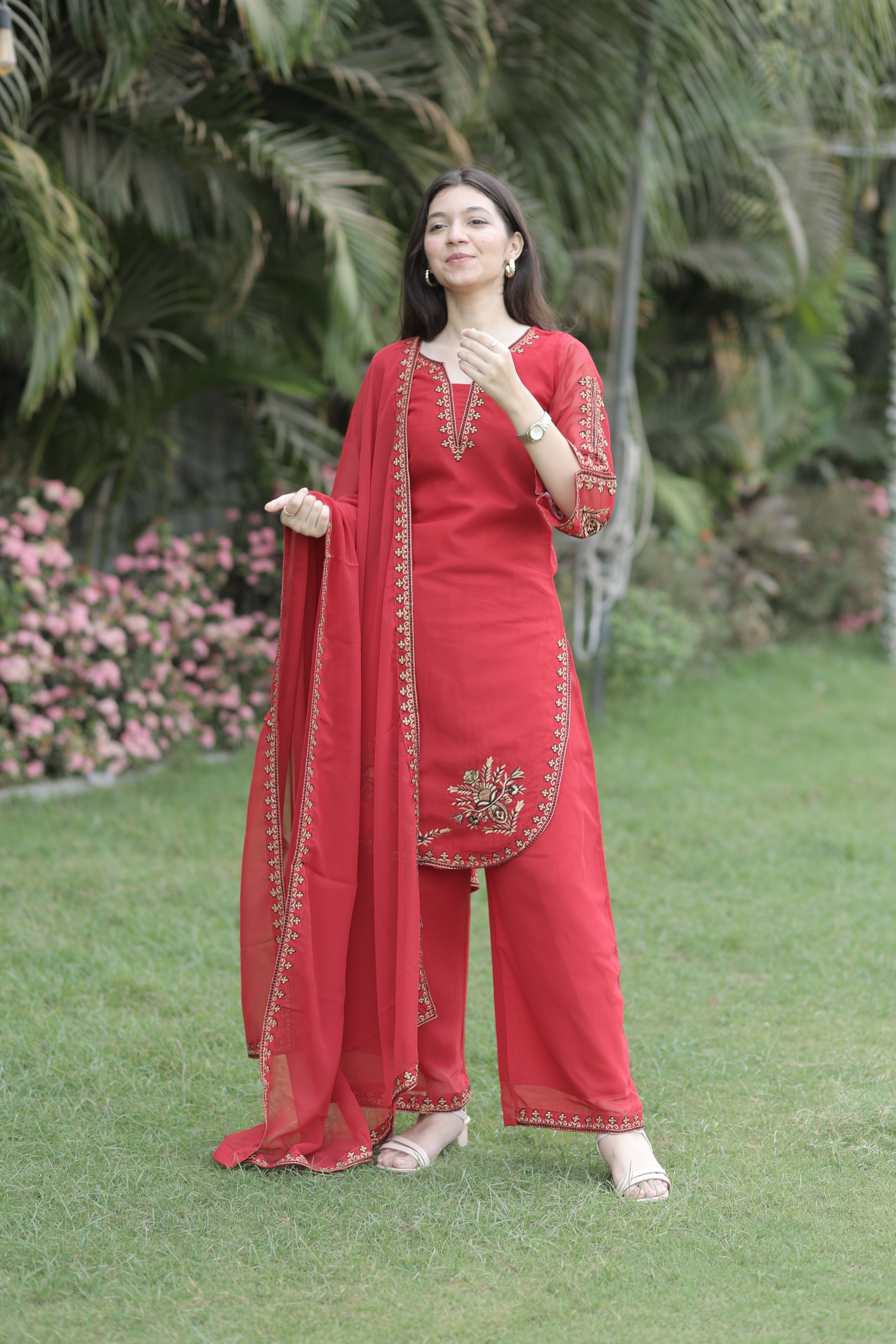SUHANA-Women's Embroidered Georgette 3-Piece Suit Set