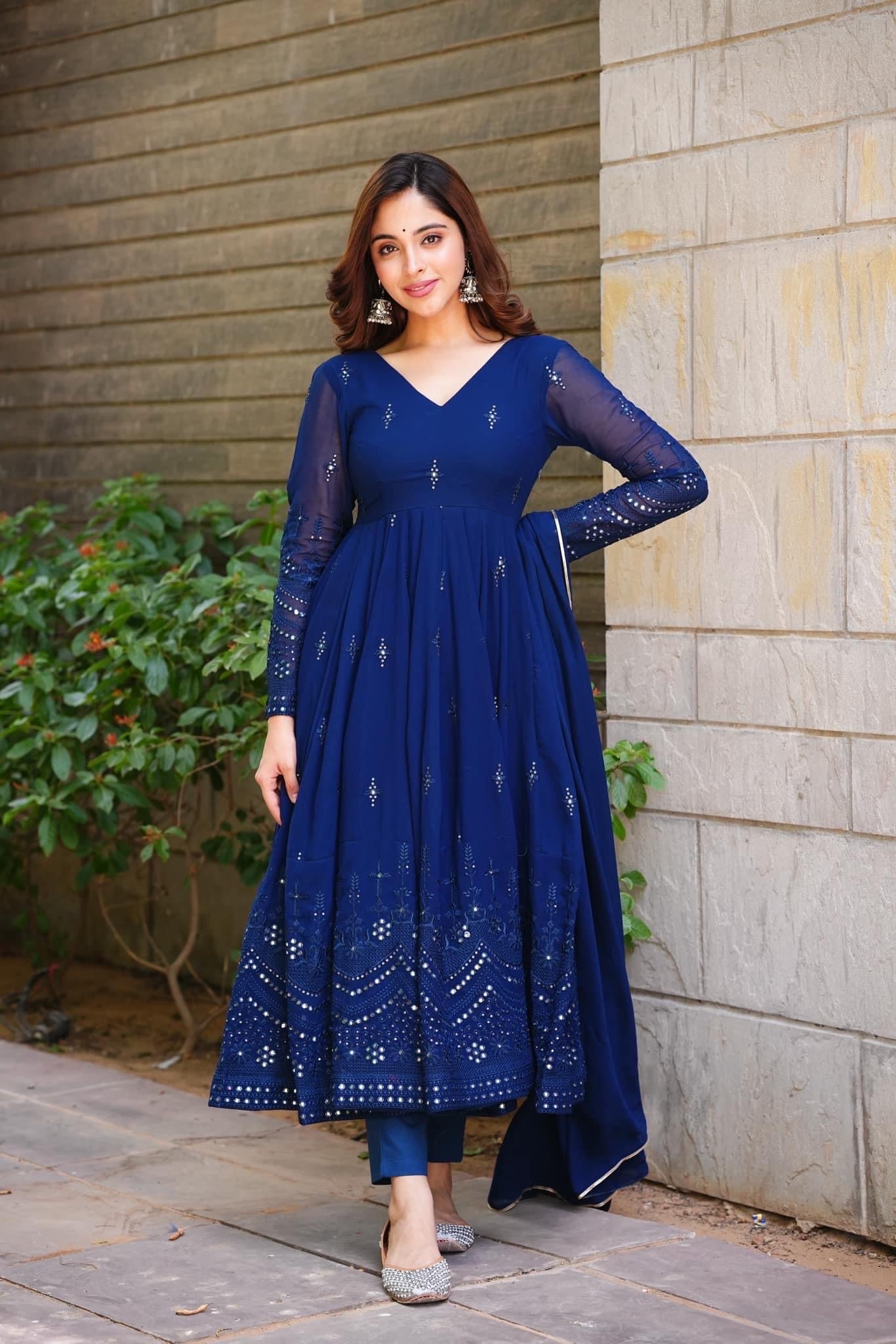 AVTAR HEAVY ANARKALI DESIGNER GOWN & DUPATTA SET