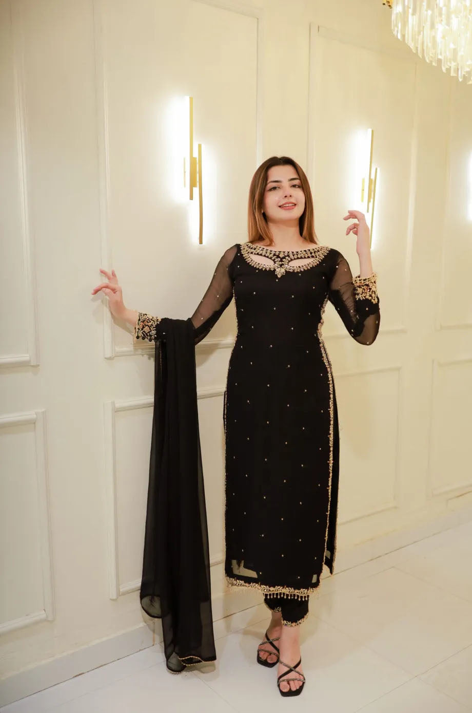 Qutee -Heavy Fancy Pair With Dupatta Set