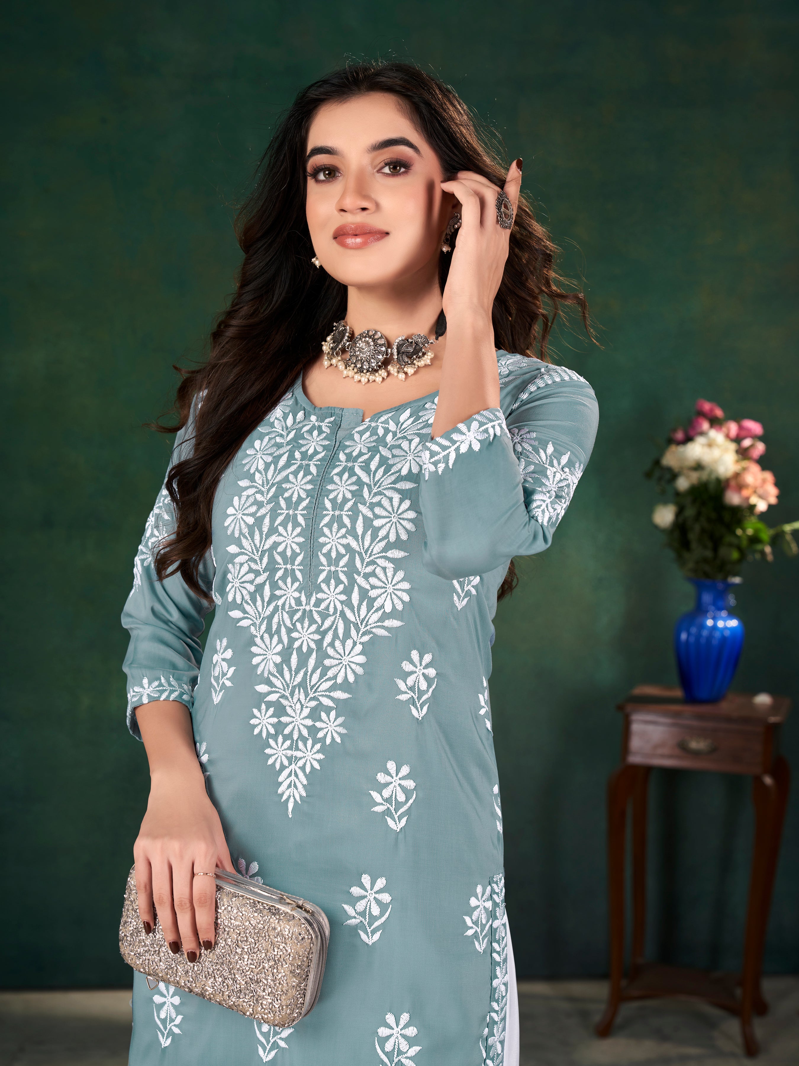 CHAVLI CHIKANKARI KURTI & PLAZZO PAIR