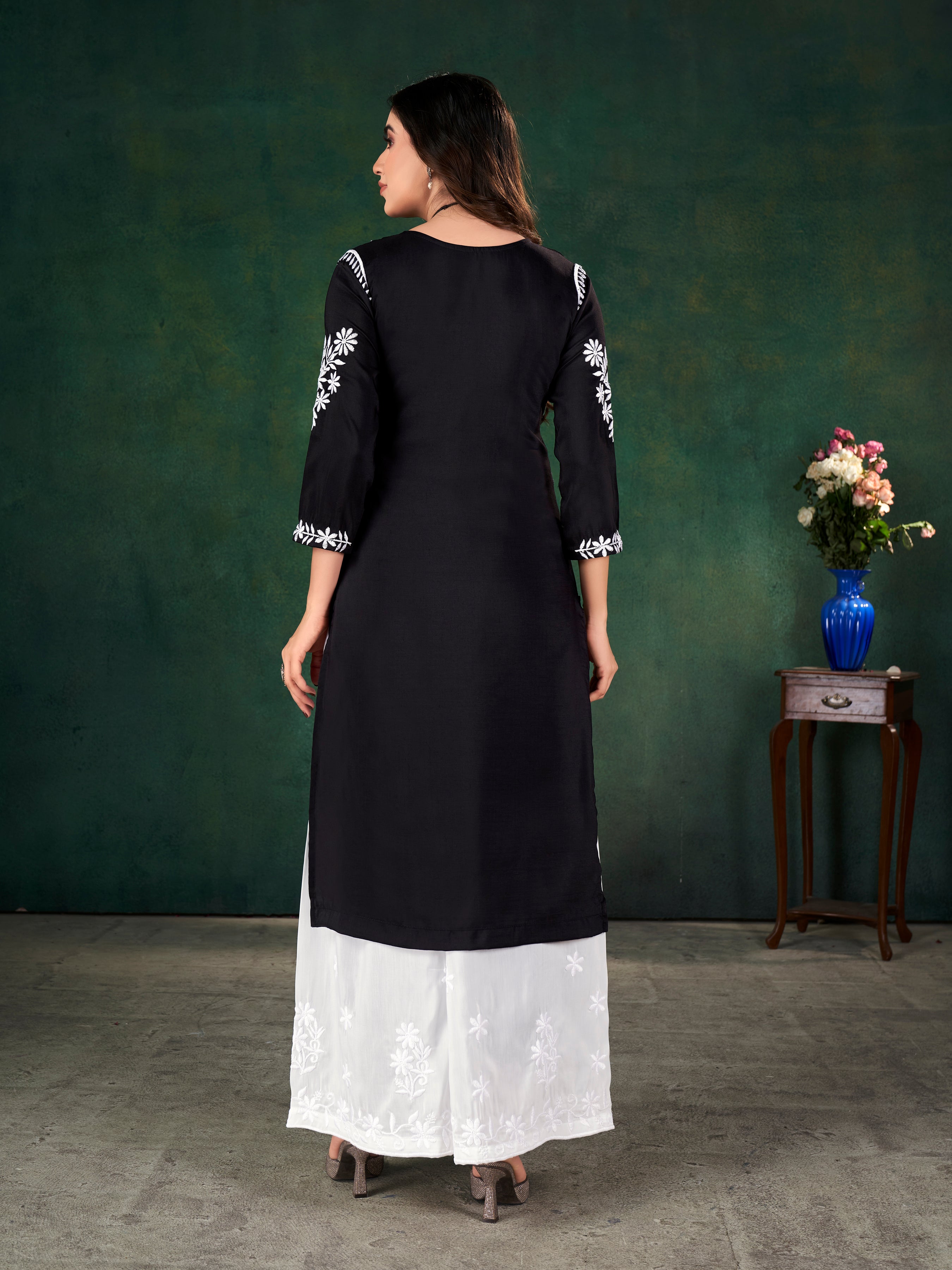 CHAVLI CHIKANKARI KURTI & PLAZZO PAIR