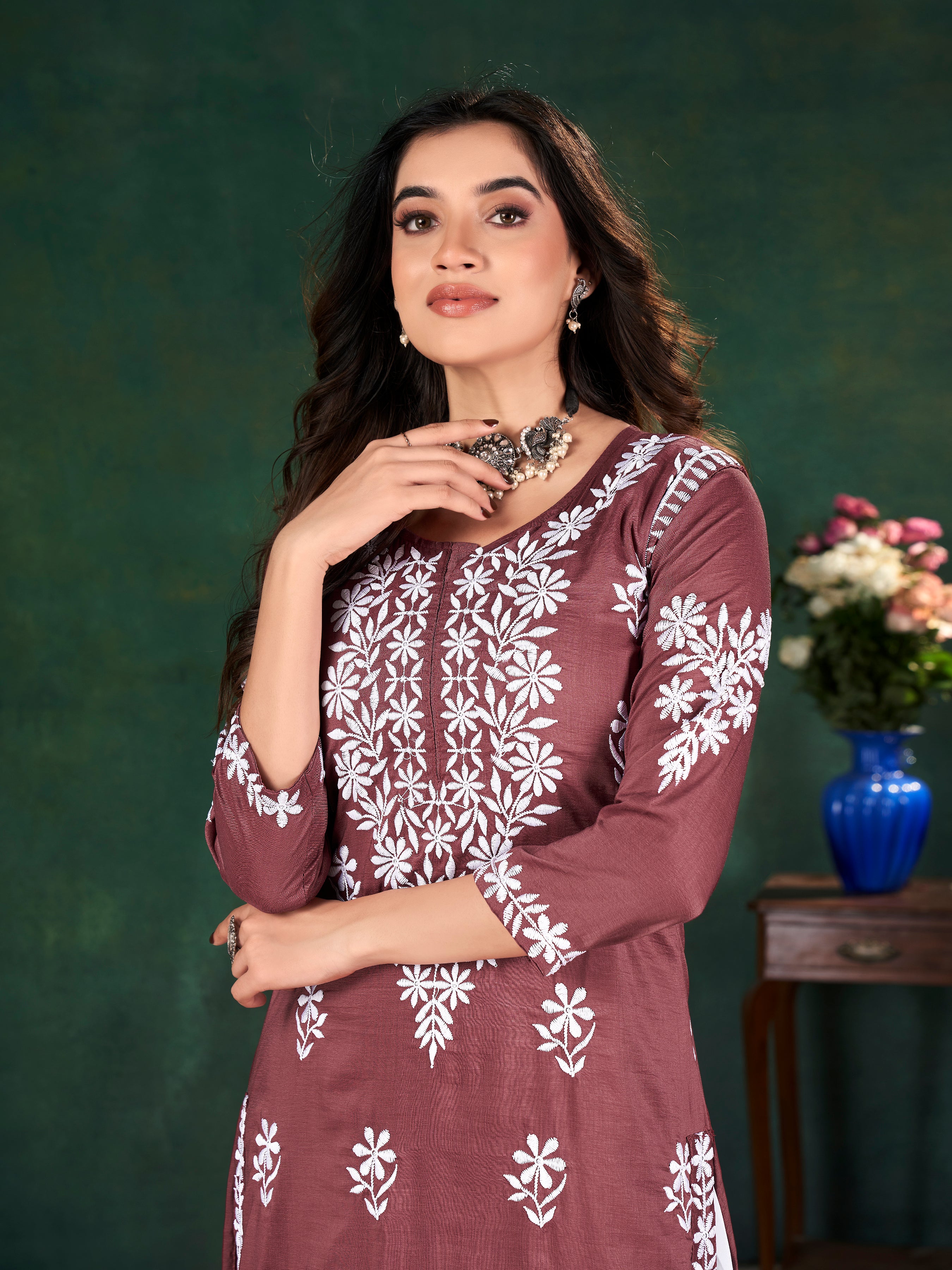 CHAVLI CHIKANKARI KURTI & PLAZZO PAIR