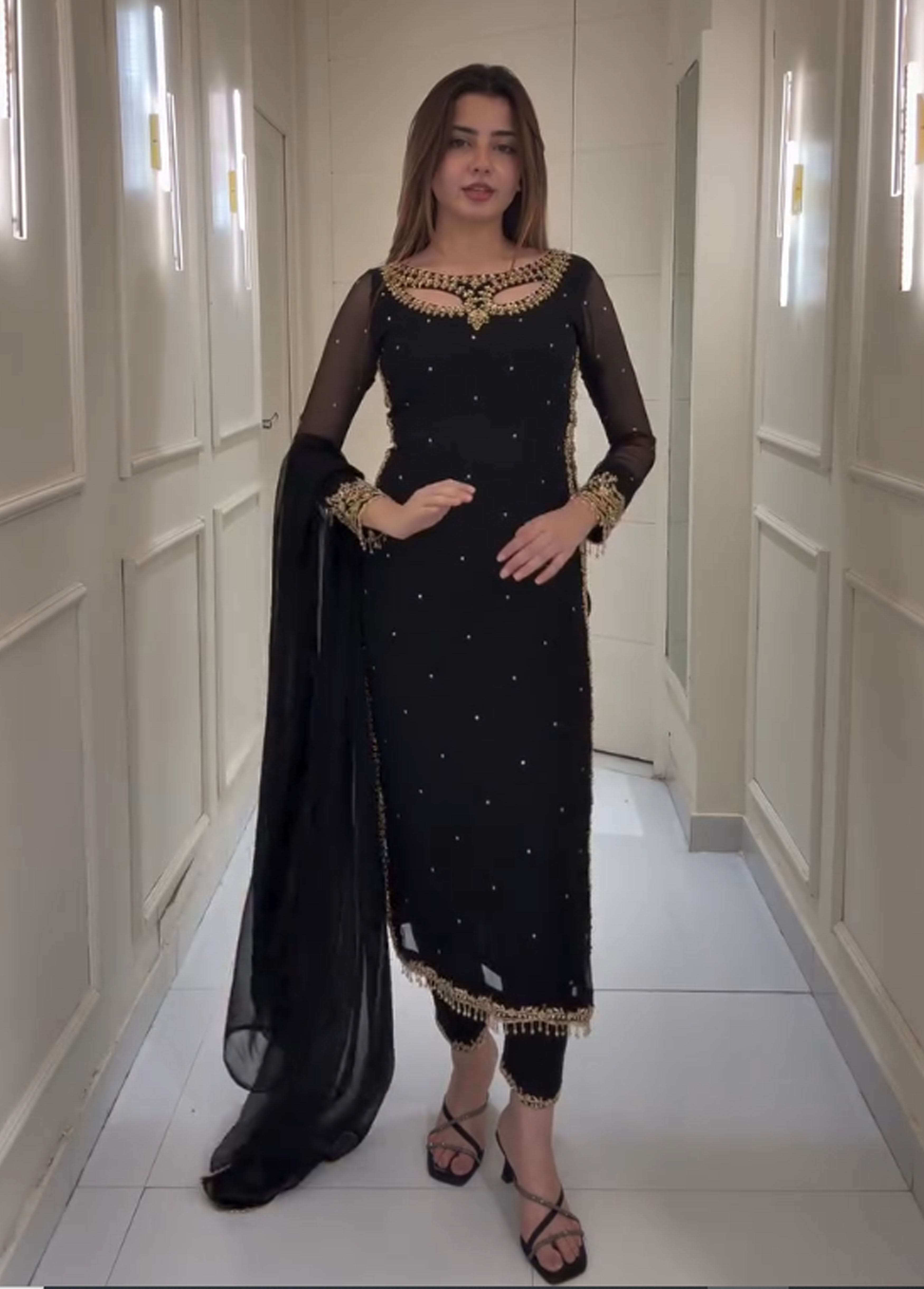 Qutee -Heavy Fancy Pair With Dupatta Set
