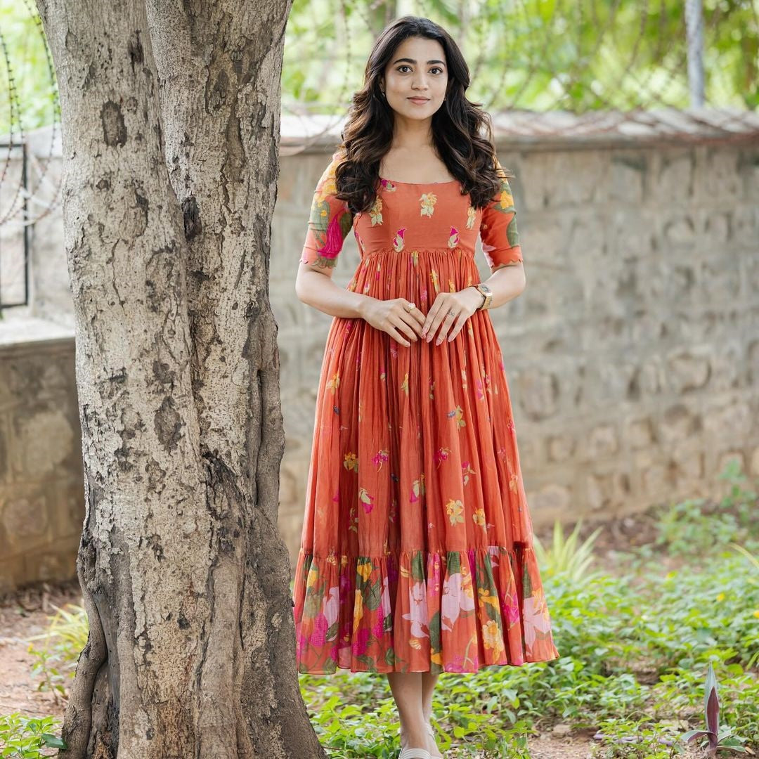 GARGI-LONG WESTERN FANCY DRESS GARGI-LONG WESTERN FANCY DRESS