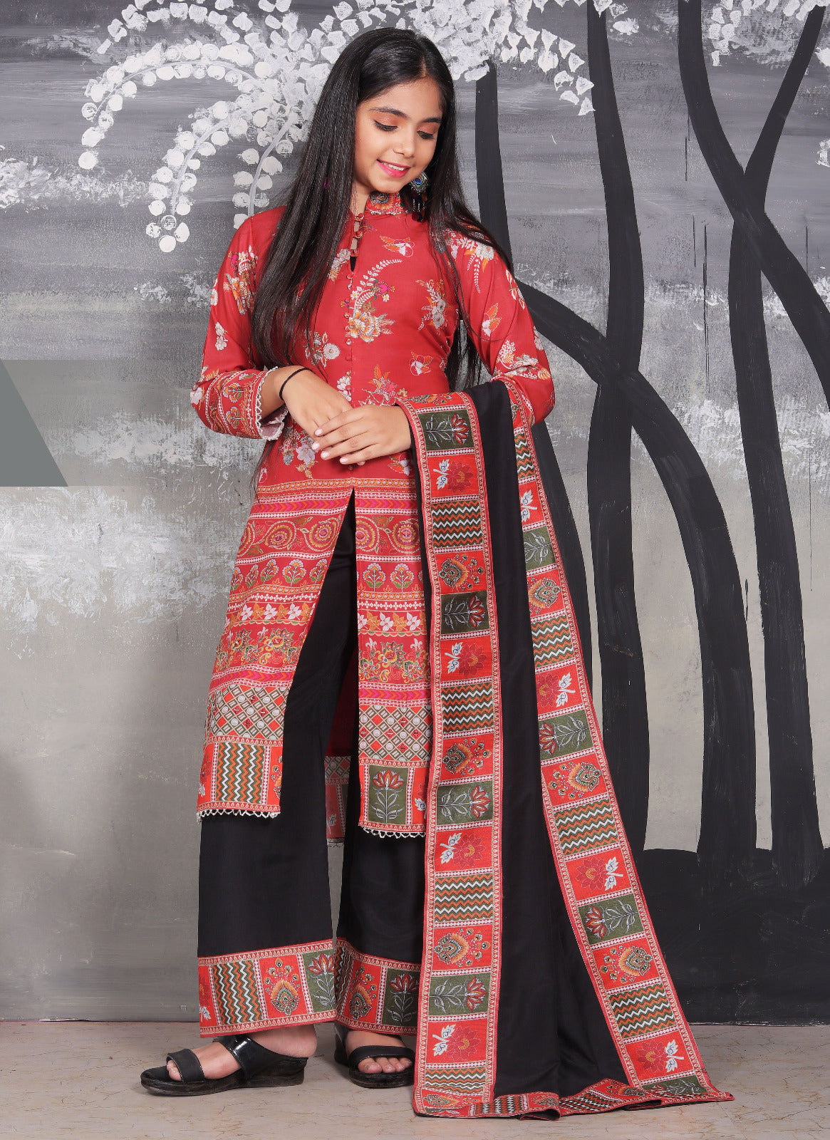 AKKIYA-6 HEAVY FANCY CHILDREN PAIR WITH DUPATTA SET