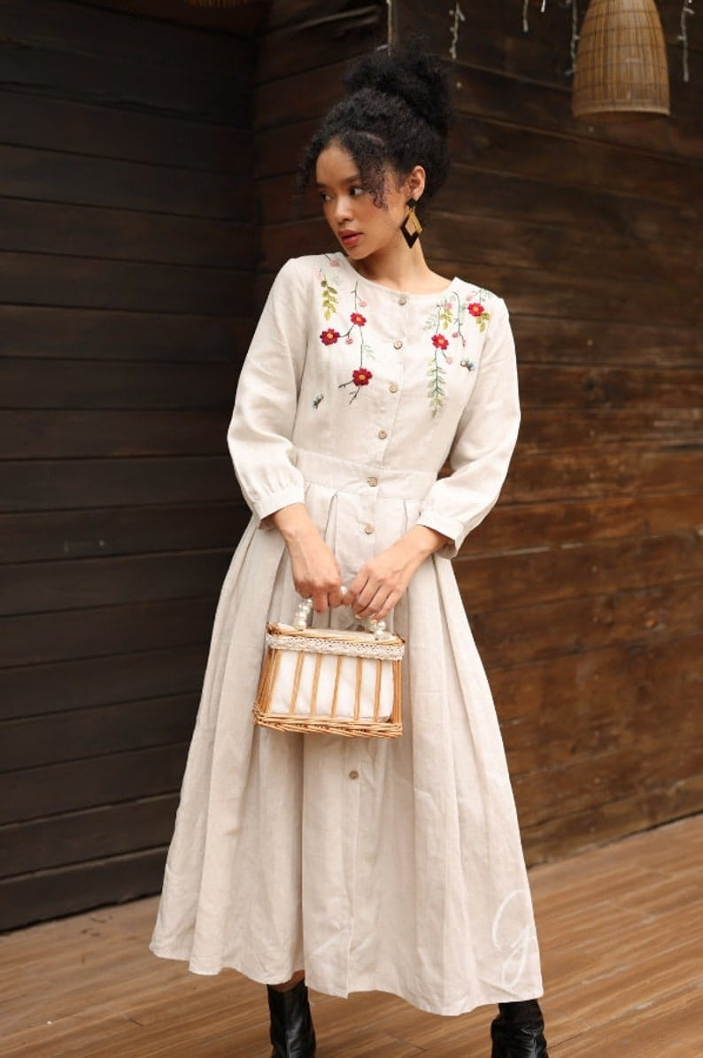 FIORA - EMBROIDERY FLORAL LONG WESTERN DRESS FIORA - EMBROIDERY FLORAL LONG WESTERN DRESS