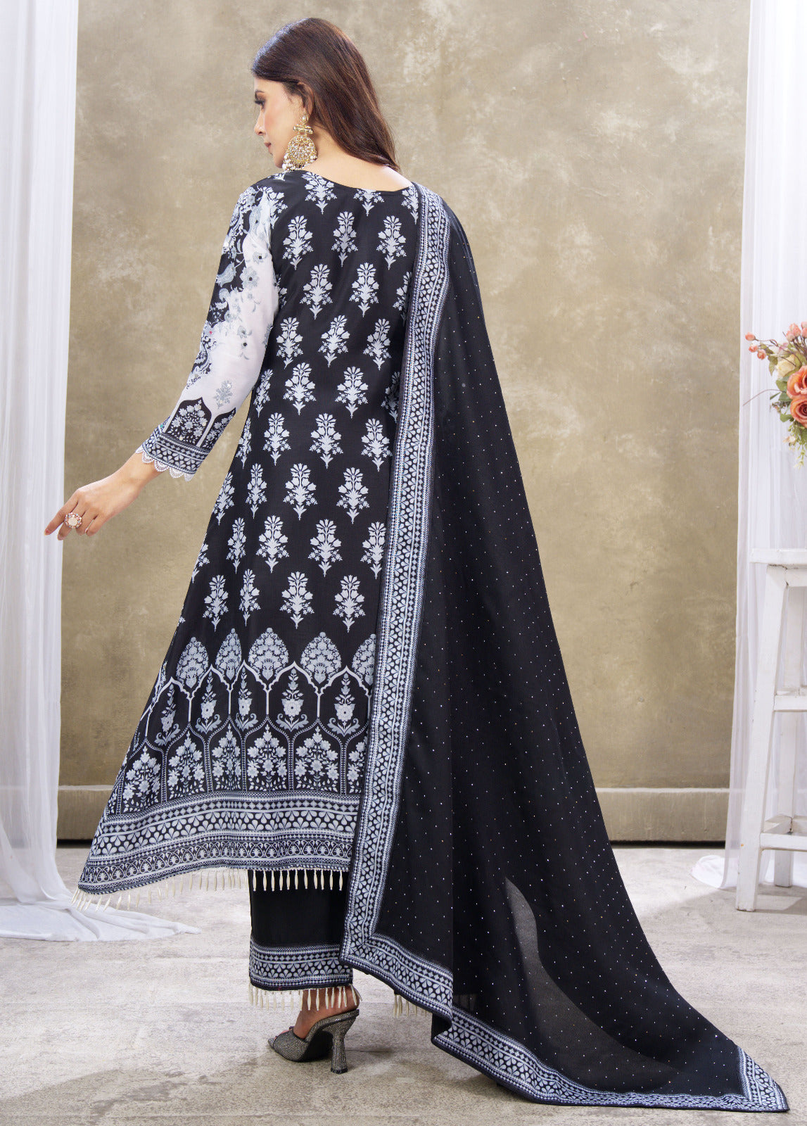 PLEVARI-2 HEAVY FENCY PAIR WITH DUPATTA SET