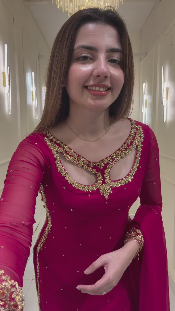 Qutee -Heavy Fancy Pair With Dupatta Set