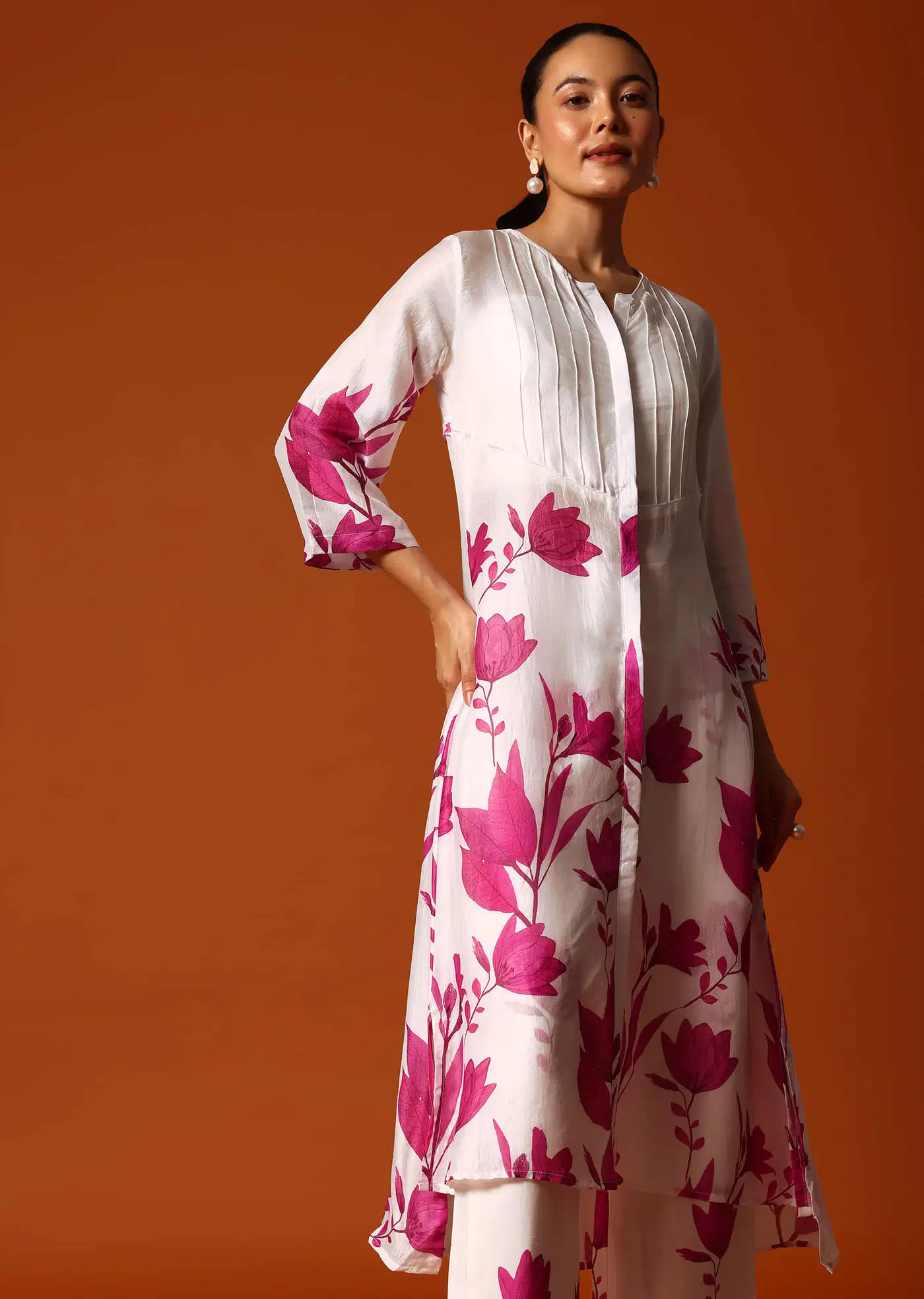 Yaami-Elegant Cotton Floral Kurta Set